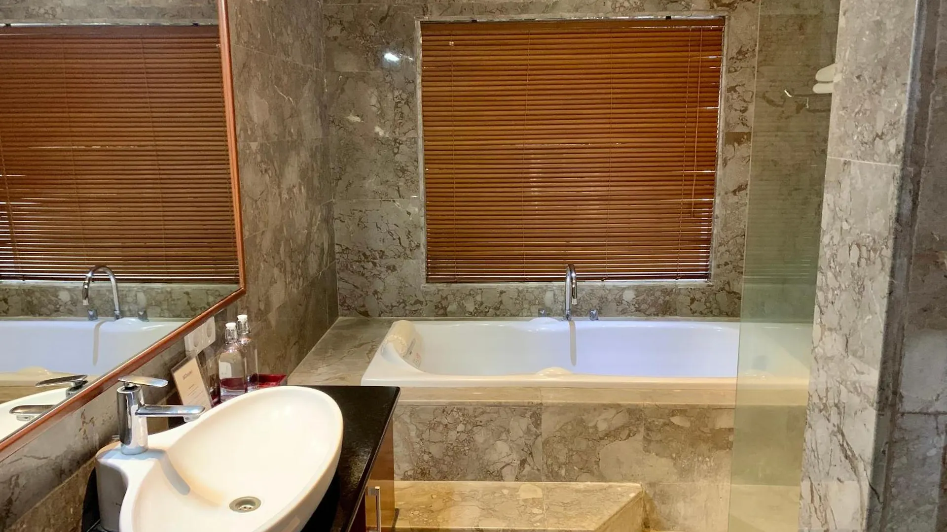 Tranquilty 3 Bedroom Villa In Seminyak By Nami Bali 0*, Семиньяк Индонезия